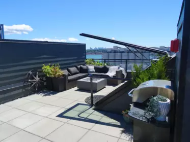 444 545 E 2nd Street, North Vancouver, BC, North Vancouver — Townhouse for sale
