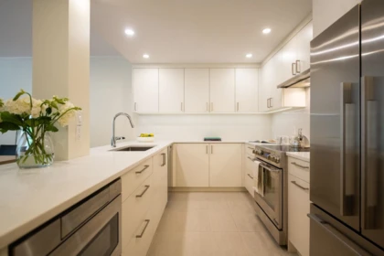311 4900 Cartier Street, Vancouver, BC, Vancouver — Apartment/Condo for sale