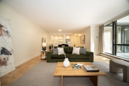 311 4900 Cartier Street, Vancouver, BC, Vancouver — Apartment/Condo for sale