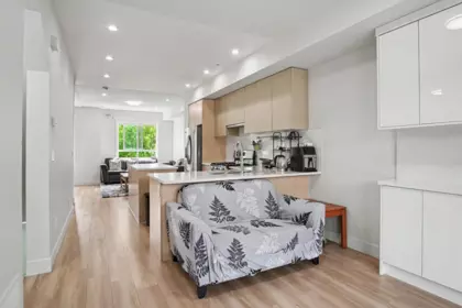 Kitchen Island Photo of 30 11556 72a Avenue, Delta, BC