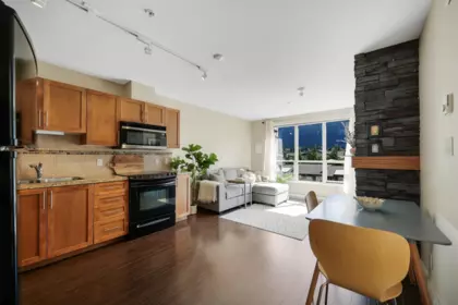 504 1211 Village Green Way, Squamish, BC, Squamish — Apartment/Condo for sale