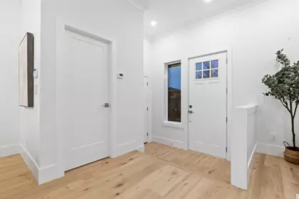 Breakfast Nook Photo of 101 16623 18a Avenue, Surrey, BC