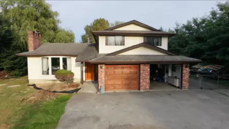 9138 Cedar Street, Mission, BC, Mission — Single Family Residence for sale