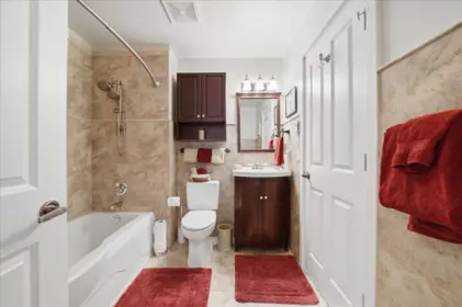 Hallway Photo of 106 5900 Ferry Road, Ladner, BC