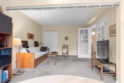 Office / Den Photo of 505 8811 Lansdowne Road, Richmond, BC