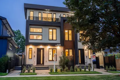 2 3638 Normandy Drive, Vancouver, BC, Vancouver — Half Duplex for sale