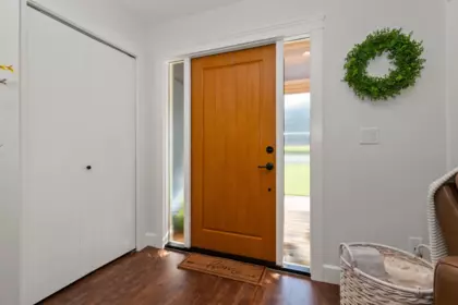 Walk-In Closet Photo of 6629 Banford Road, Chilliwack, BC