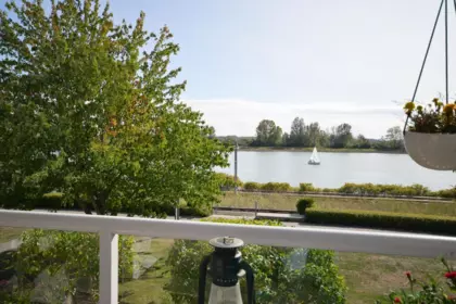 219 4500 Westwater Drive, Richmond, BC, Richmond — Apartment/Condo for sale