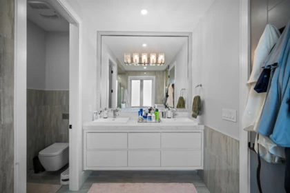 Mudroom Photo of 2960 Evergreen Street, Abbotsford, BC
