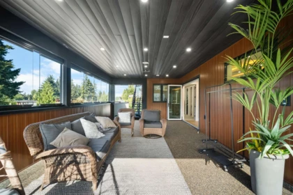 Outdoor Deck Photo of 2960 Evergreen Street, Abbotsford, BC