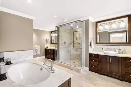 Entry Foyer Photo of 15544 59 Avenue, Surrey, BC