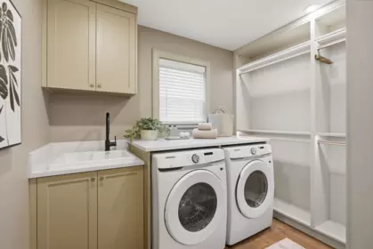 Mudroom Photo of 19654 78 Avenue, Langley, BC