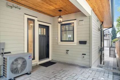 Outdoor Kitchen Photo of 265 W 6th Street, North Vancouver, BC