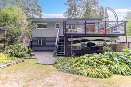 Pantry Photo of 4482 Cove Cliff Road, North Vancouver, BC