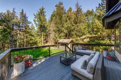 Breakfast Nook Photo of 2053 Garibaldi Way, Whistler, BC