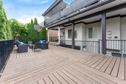 Front Yard Photo of 6160 127 Street, Surrey, BC