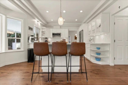 Breakfast Nook Photo of 44434 Elsie Place, Chilliwack, BC
