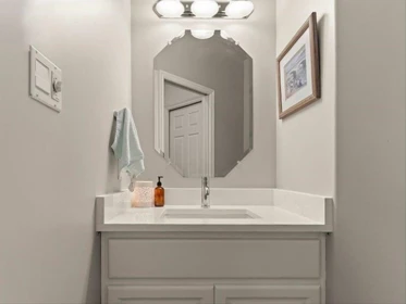 Powder Room Photo of 44434 Elsie Place, Chilliwack, BC