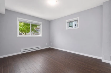Bedroom 2 Photo of 5 9451 Granville Avenue, Richmond, BC