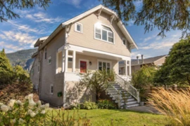 38054 Fifth Avenue, Squamish, BC