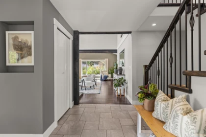 Living Room Photo of 36148 Dawn Crescent, Abbotsford, BC