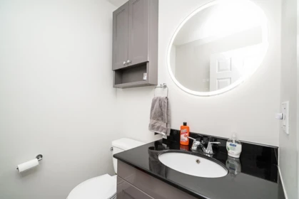Walk-In Closet Photo of 40 9470 Hazel Street, Chilliwack, BC