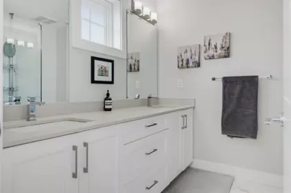 Mudroom Photo of 53 19501 74 Avenue, Surrey, BC