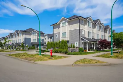 Office / Den Photo of 53 19501 74 Avenue, Surrey, BC