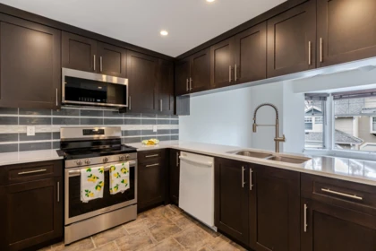 Kitchen Island Photo of 53 1140 Falcon Drive, Coquitlam, BC