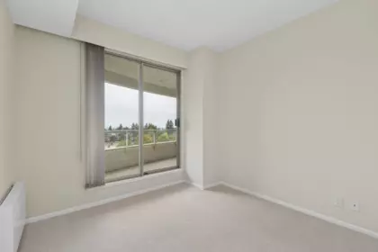 Laundry Room Photo of 802 4830 Bennett Street, Burnaby, BC