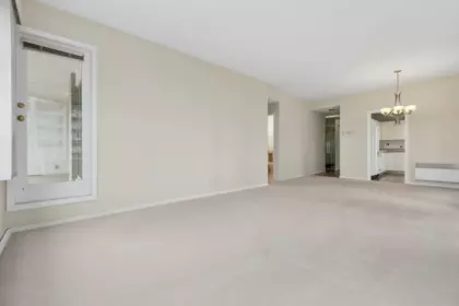 Primary Bedroom Photo of 802 4830 Bennett Street, Burnaby, BC