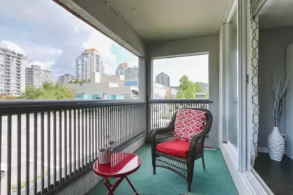 Office / Den Photo of 402 550 Eighth Street, New Westminster, BC
