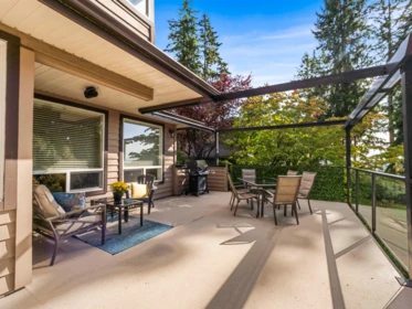 Hot Tub / Spa Photo of 4047 Woodbury Avenue, North Vancouver, BC