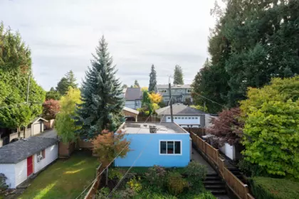 Staircase Photo of 3328 W 30th Avenue, Vancouver, BC