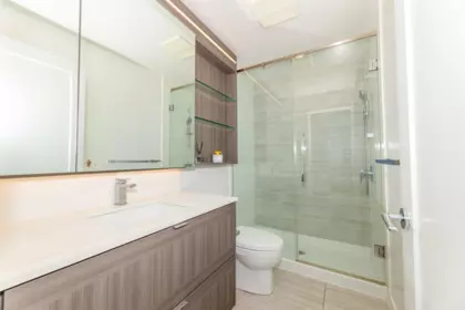 Primary Bathroom Photo of 1206 2311 Beta Avenue, Burnaby, BC