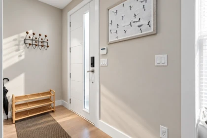 2 233 W 5th Street, North Vancouver, BC, North Vancouver — Half Duplex for sale