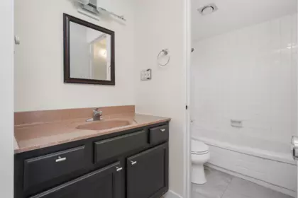 Guest Bathroom Photo of 204 127 E 4th Street, North Vancouver, BC