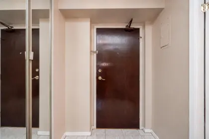 2503 3737 Bartlett Court, Burnaby, BC, Burnaby — Apartment/Condo for sale