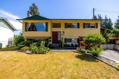 15153 Robin Crescent, Surrey, BC, Surrey — Single Family Residence for sale