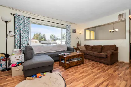 10182 Crystal Drive, Chilliwack, BC, Chilliwack — Single Family Residence for sale