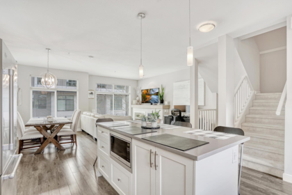 1189 Natures Gate, Squamish, BC, Squamish — Townhouse for sale