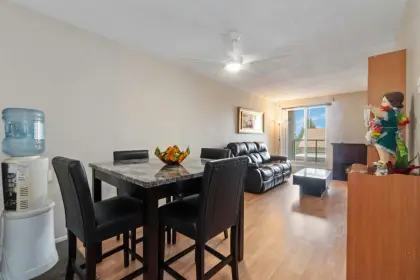 301 4868 Fraser Street, Vancouver, BC, Vancouver — Townhouse for sale