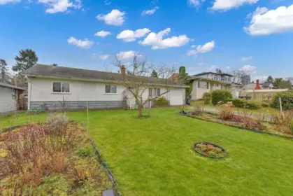 11102 135a Street, Surrey, BC, Surrey — Single Family Residence for sale