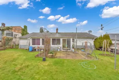 11102 135a Street, Surrey, BC, Surrey — Single Family Residence for sale