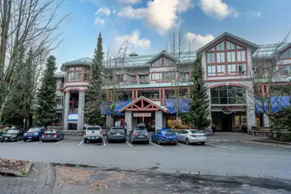 305 4368 Main Street, Whistler, BC, Whistler — Apartment/Condo for sale
