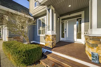 15485 37a Avenue, Surrey, BC, Surrey — Single Family Residence for sale