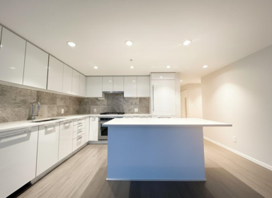 Kitchen Island Photo of 3601 6700 Dunblane Avenue, Burnaby, BC
