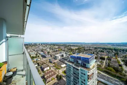 Laundry Room Photo of 3601 6700 Dunblane Avenue, Burnaby, BC