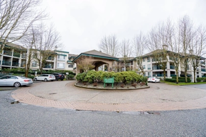 207 19528 Fraser Highway, Surrey, BC, Surrey — Apartment/Condo for sale