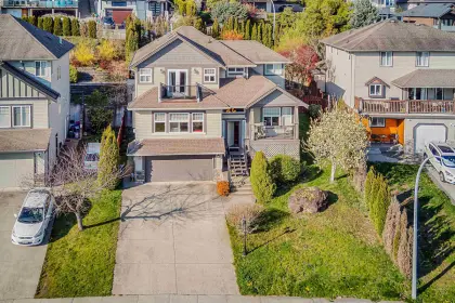33833 Grewall Crescent, Mission, BC, Mission — Single Family Residence for sale